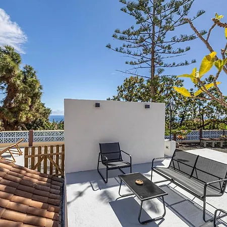 Casa Con Drago Milenario * San Antonio (La Palma)